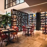 Hotel Cumbres Lastarria